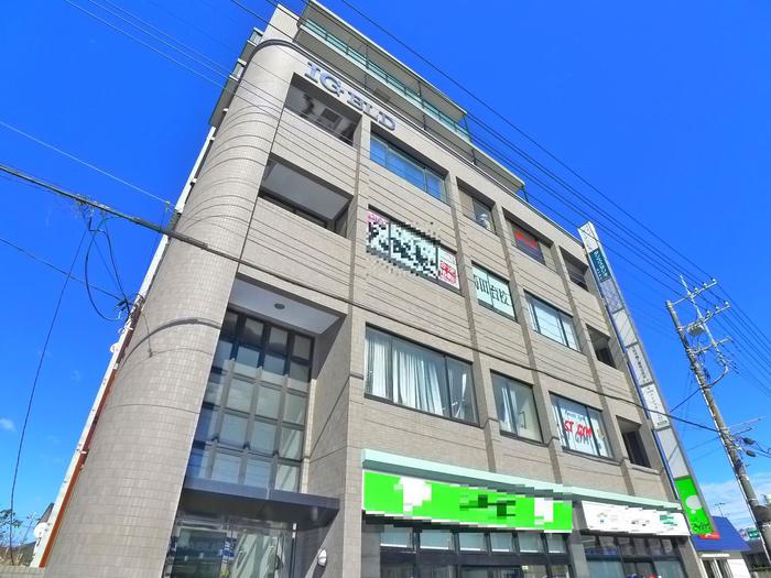 イイノガーデンビル