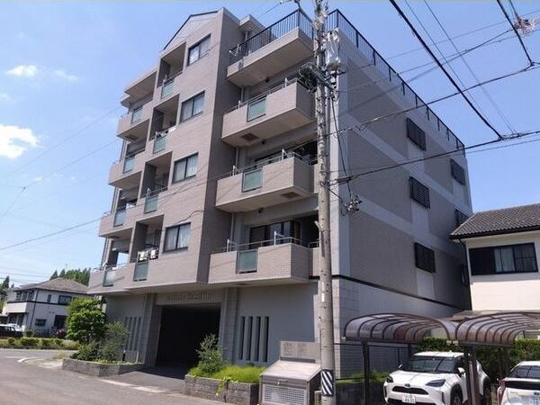サン・ファミール