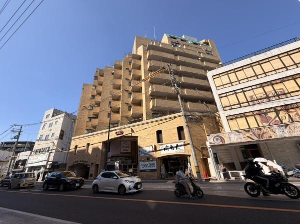 メゾンドール四条大宮 801号