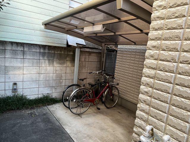 フローラ中野