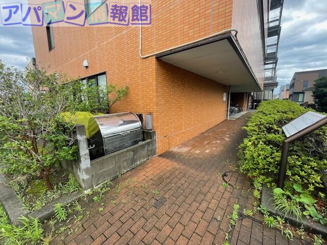 ロイヤルパレス上所