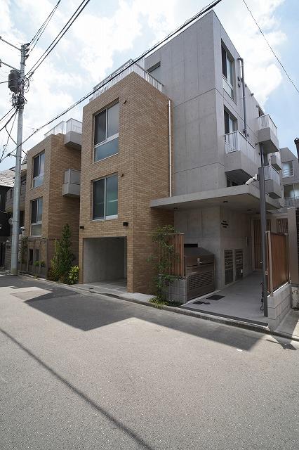 SPHERE YOYOGIUEHARA HILLTOP スフィア代々木