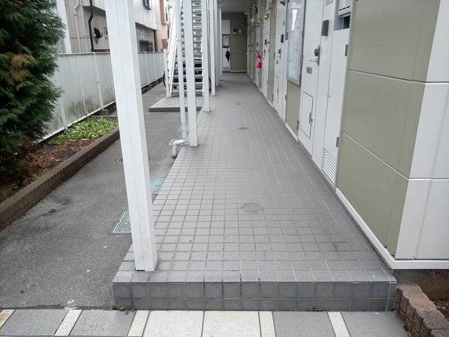 レオパレス鳩ケ谷本町