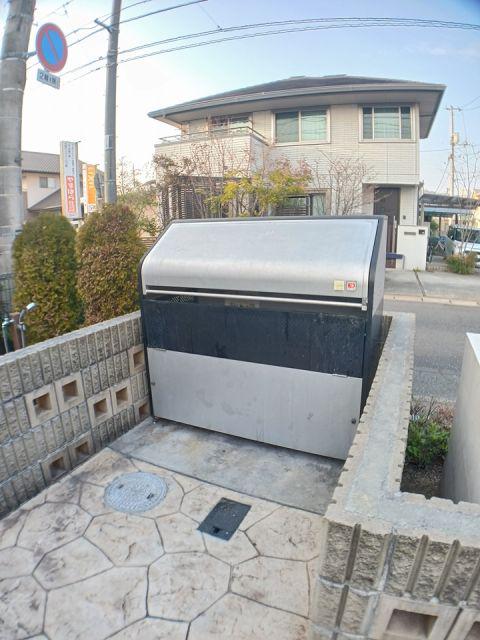 メゾンソレイユ亀島第2公園前B