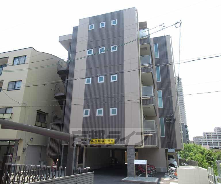 アルファークラージュI・II