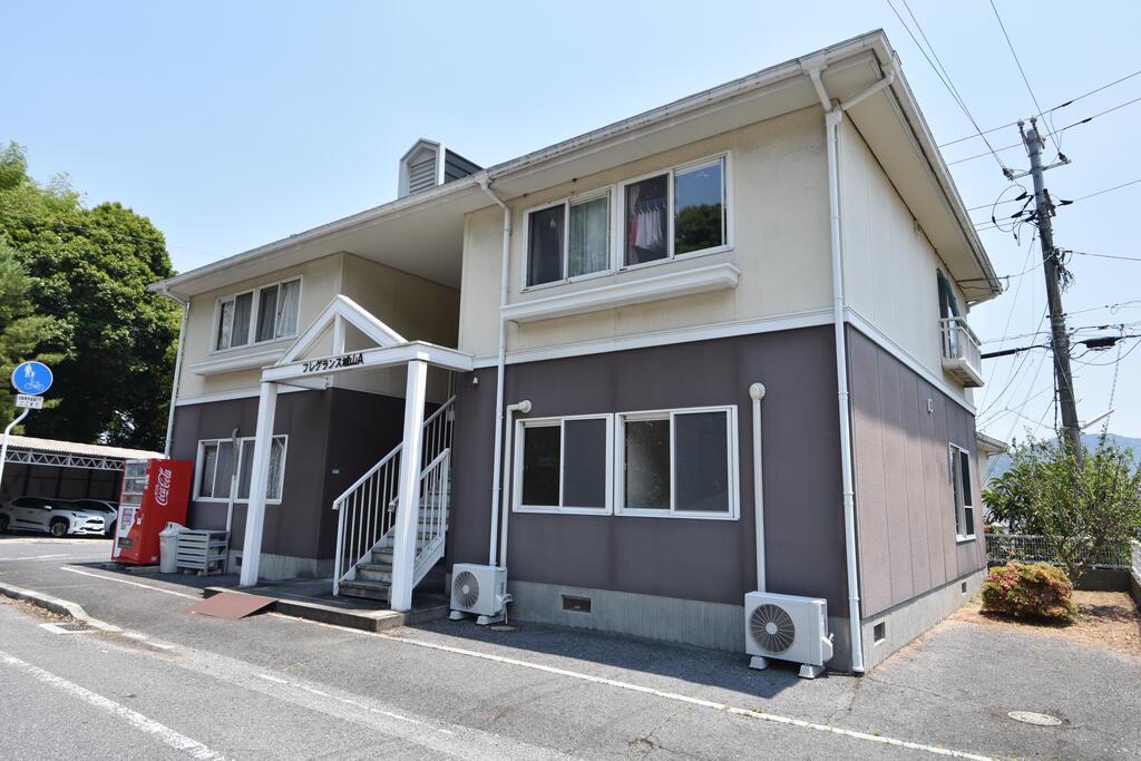 フレグランス城山A(3DK/1階)