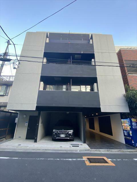 THE CLASS LUXURY RESIDENCE