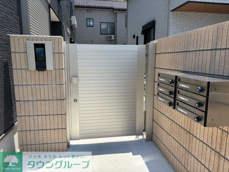 SOMEDAY PALACE