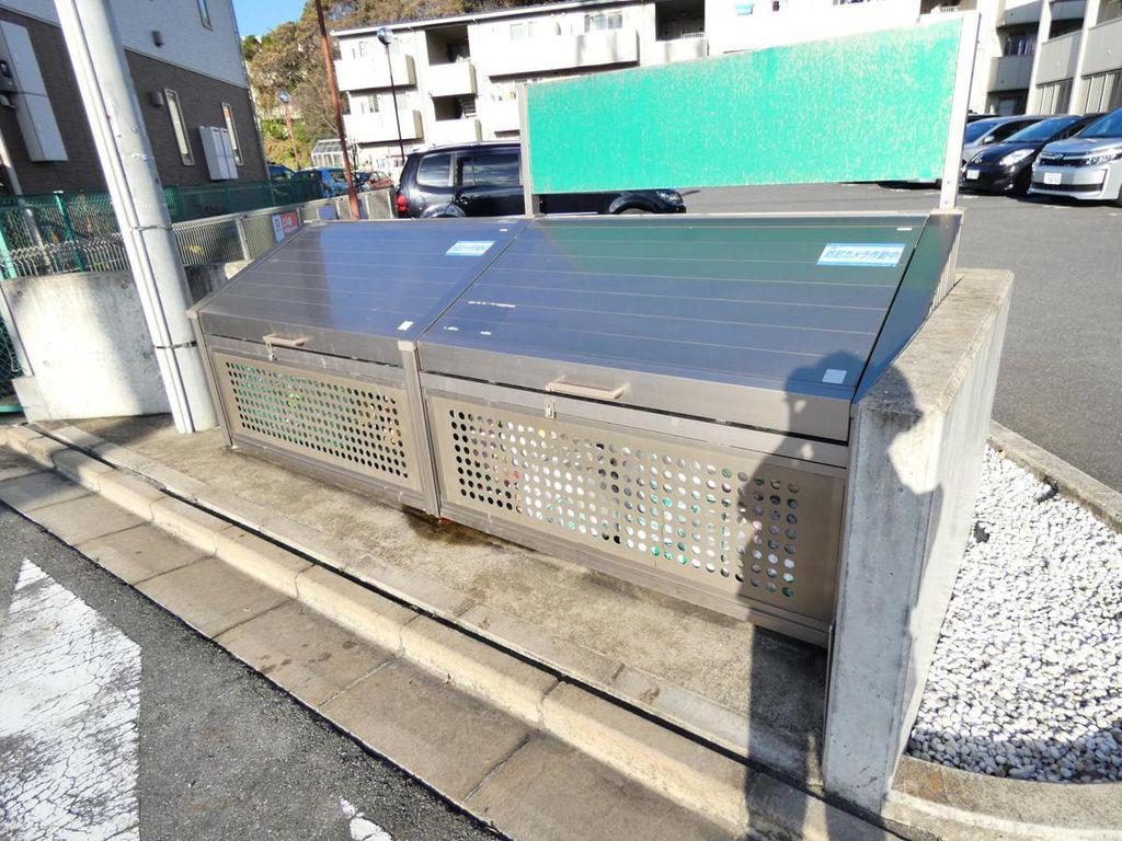 ブランシュールB棟
