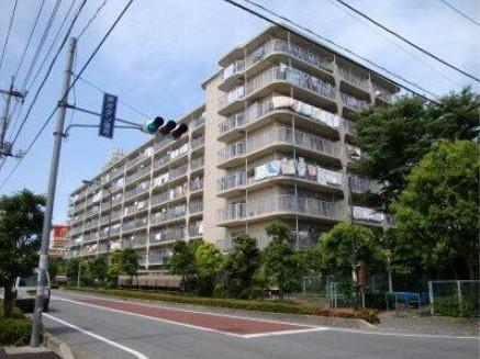 日商岩井草加マンション
