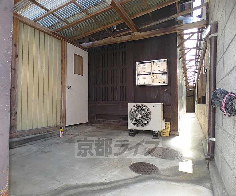 吉村宅離れ