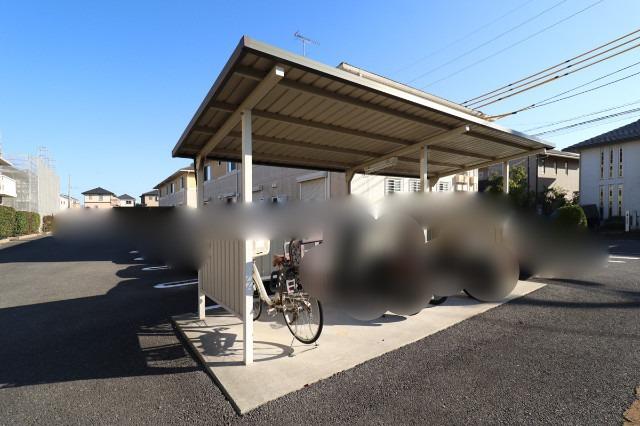 リビングタウン古河南B棟