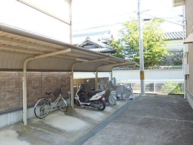 エリシオン日高 G棟