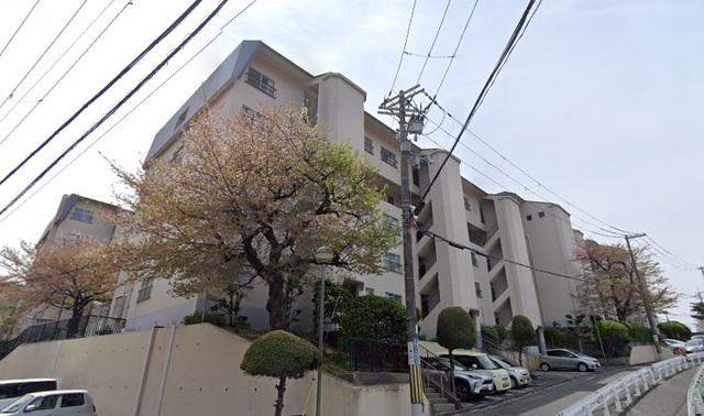 千里関大前コーポラスB棟