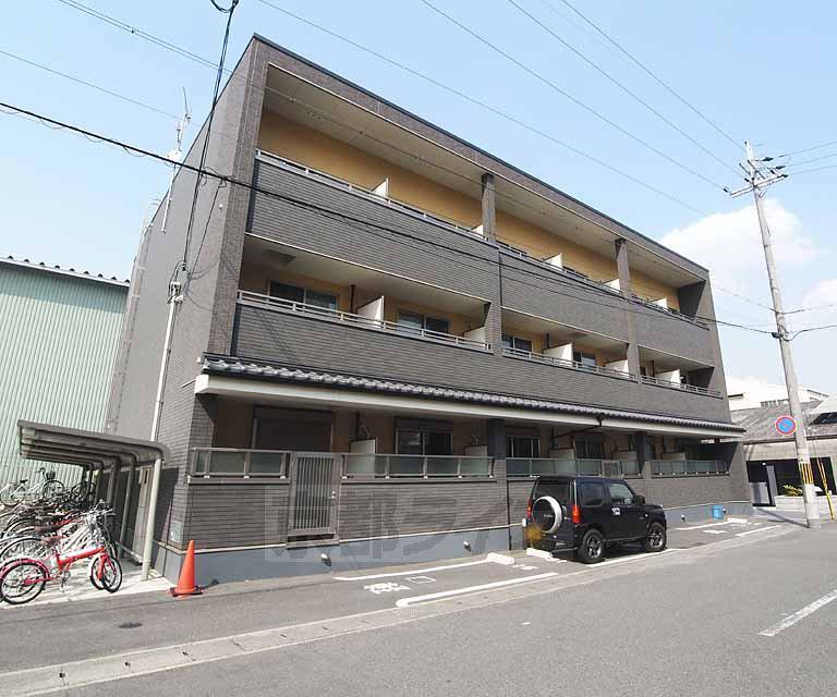 プラシード鳥羽II