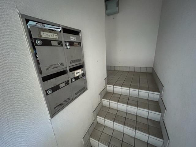 ひかりビル