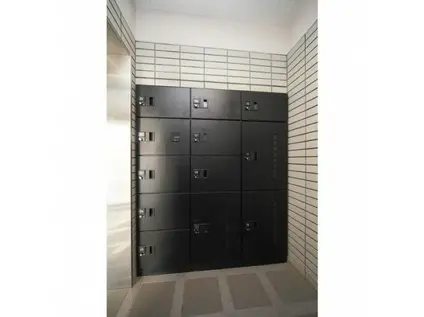 パルウィッツ仲町台(1K/4階)の外観写真