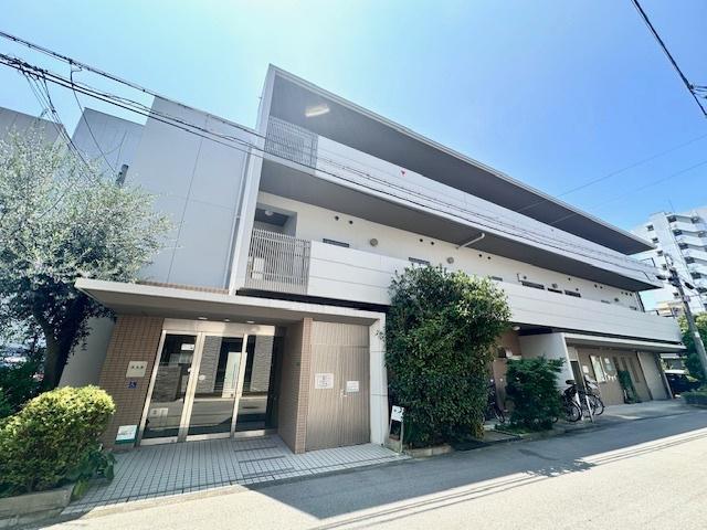 阪急神戸線 十三駅 徒歩4分 3階建 築23年