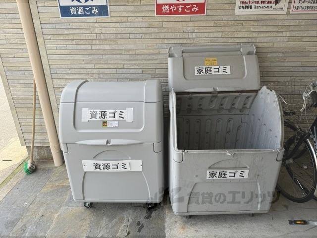レヴィア椥辻