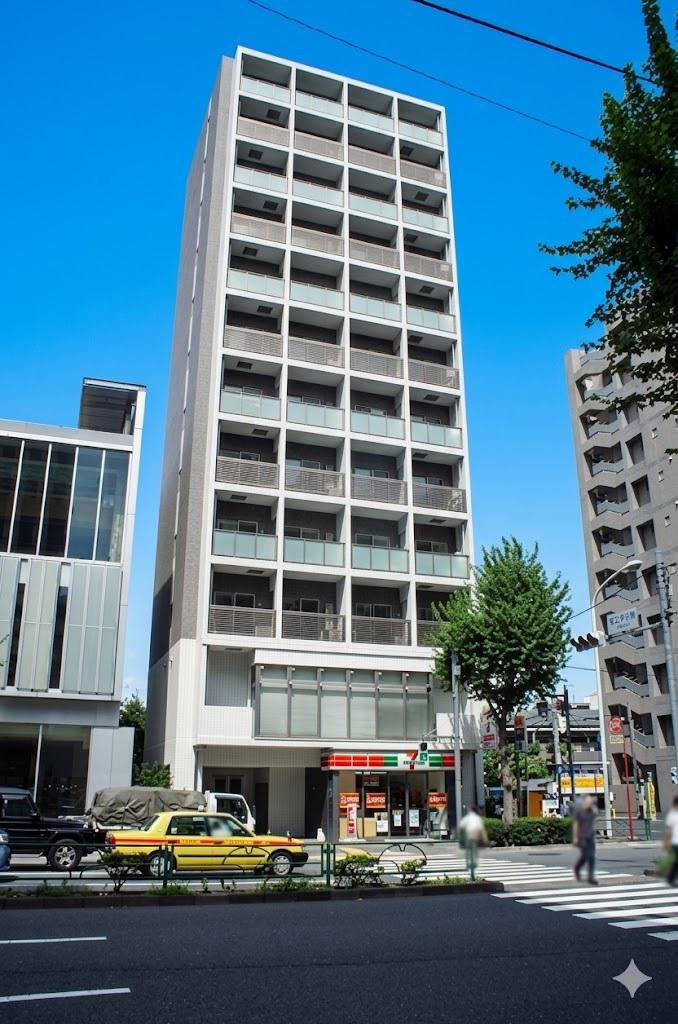 シャルール新宿