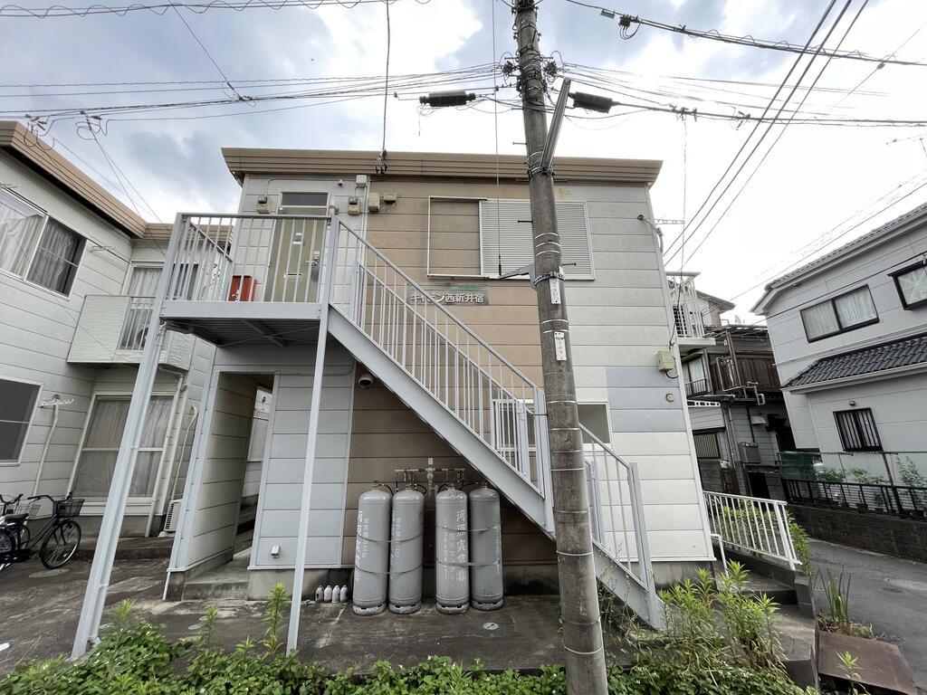キャビン西新井宿