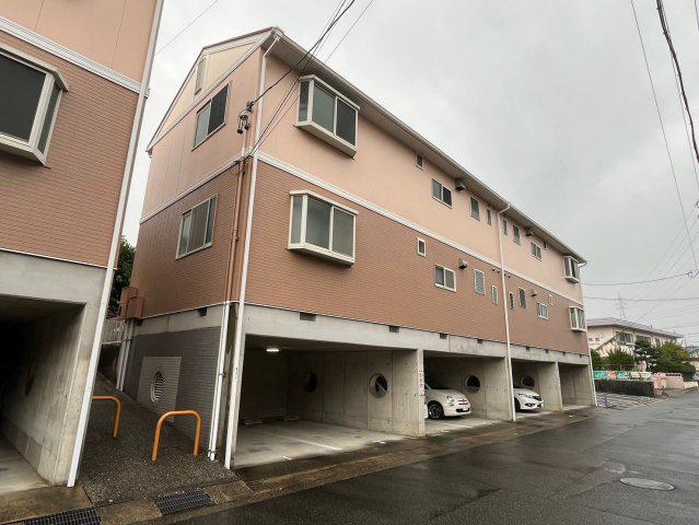 タウンサンロイヤル C棟