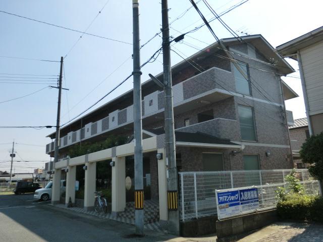 ファミーユ南高田