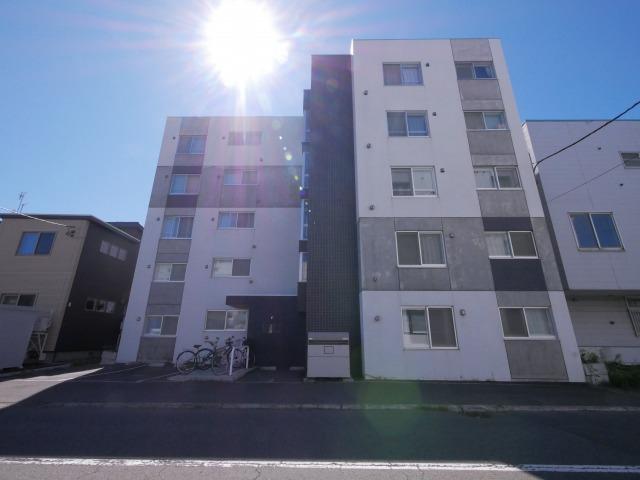 PRINCEHOMESN28