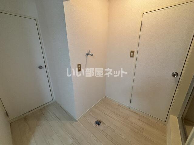 メゾンスミルナ