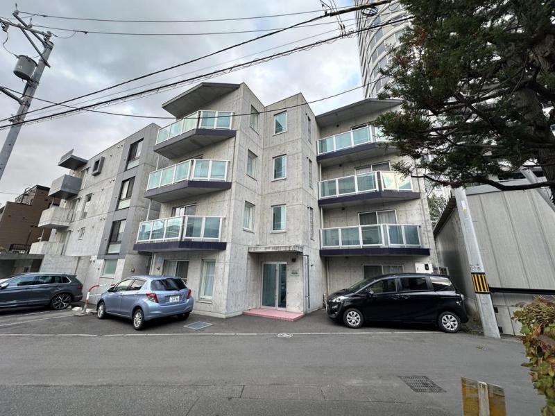 SERAM円山鳥居旧ピュア・コート円山公園(1LDK/3階)