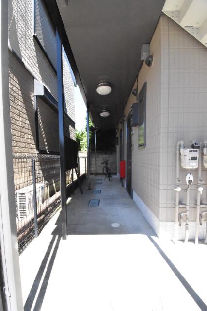 シティ東八番館
