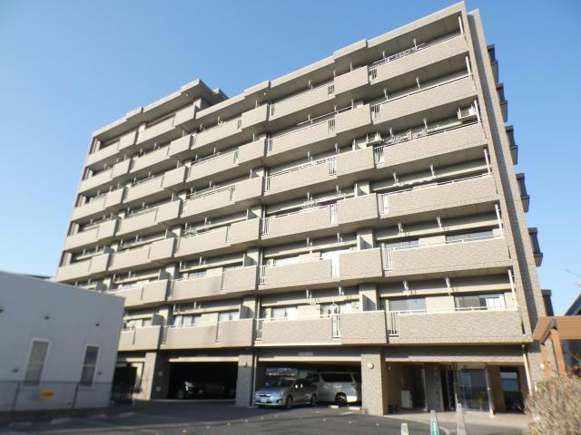 ロイヤルスクエア