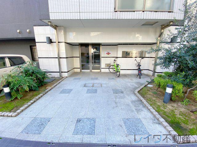 アプリーレ堺筋本町