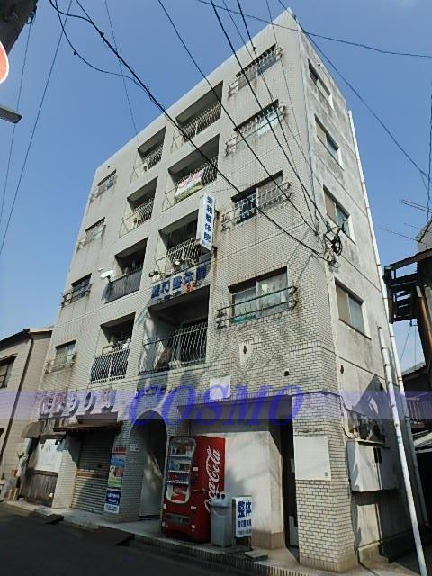 シャルム南小倉