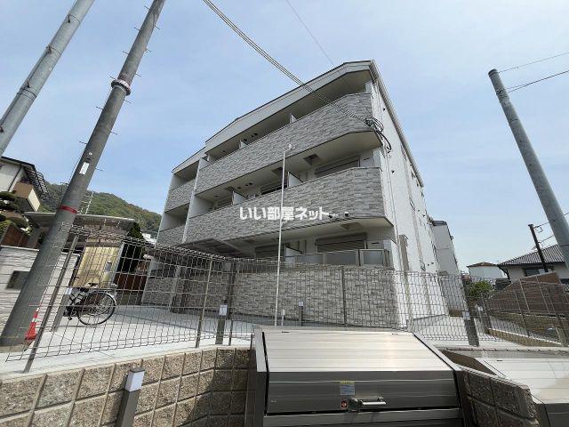 ピレーネ北条III
