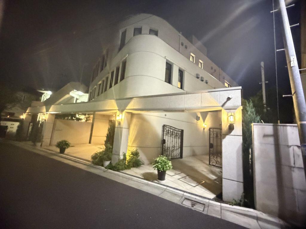 THE MANOR KYODO