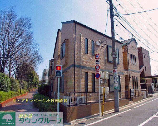 ラ・プリマべーラ小竹町B