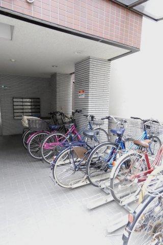 エムローズ