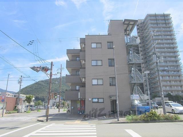 イシムラビル