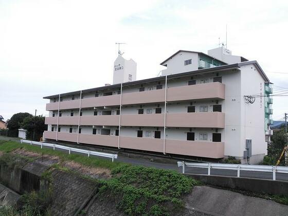 ロッヂ宮法師D棟