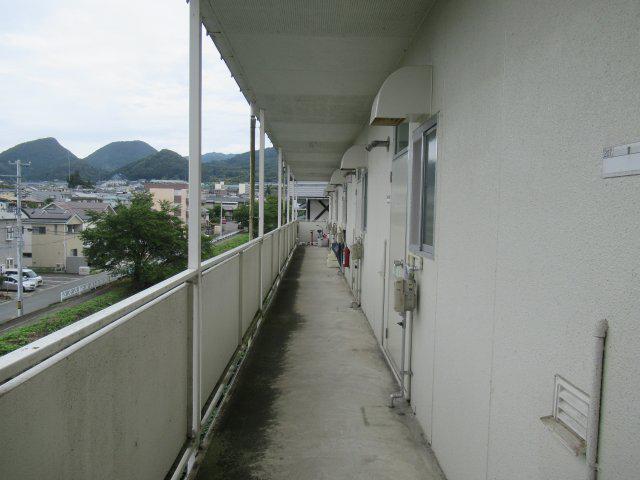 ロイヤルハイツヤマシチ