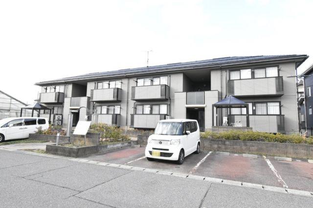 ロイヤルバレー田島
