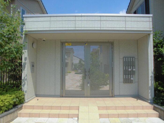 タウンハウスロエアスE