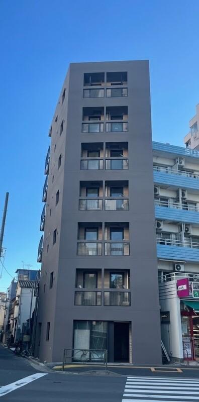 THE TRIAS SUMIYOSHI