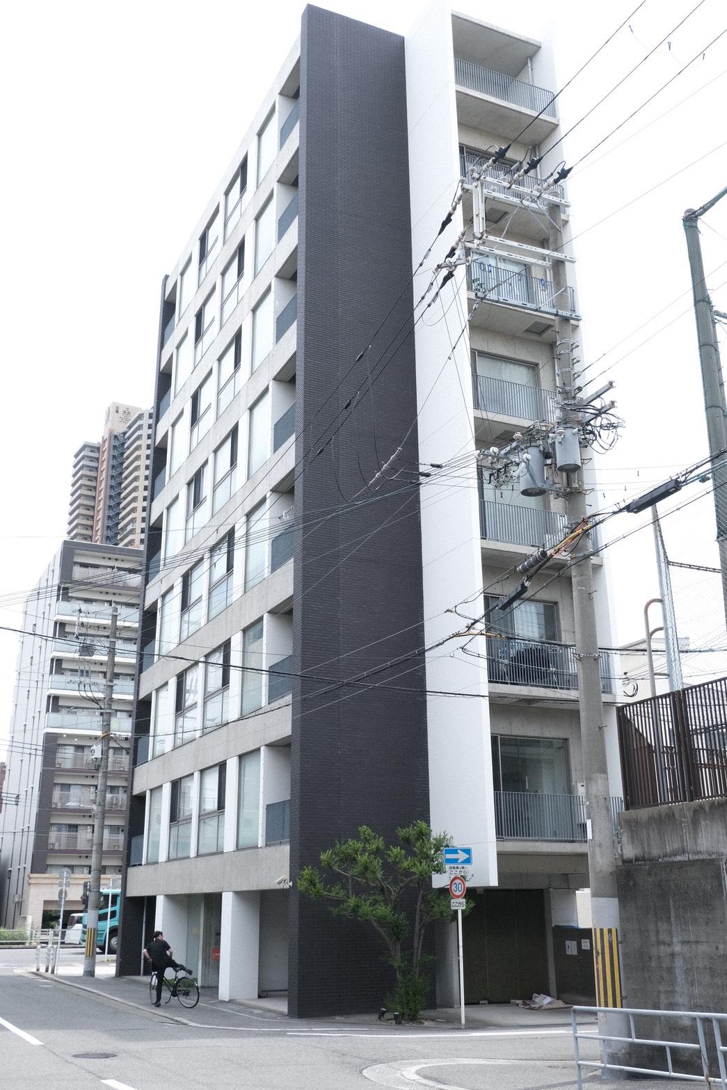 地下鉄中央線 弁天町駅 徒歩8分 8階建 築19年
