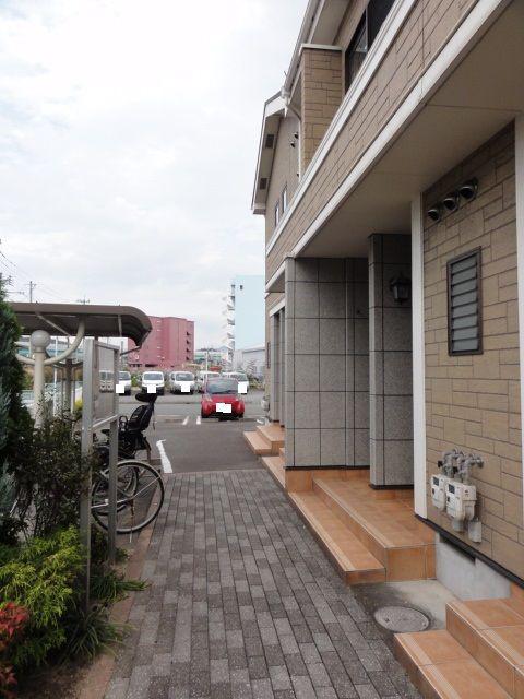 カーサラウレール