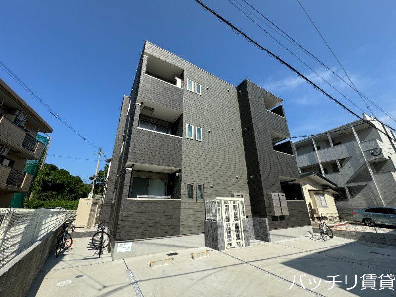 R-SMART香椎北