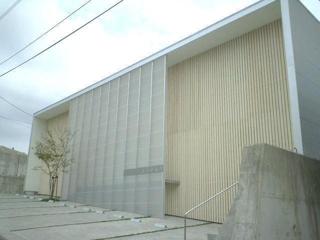 ECRU
