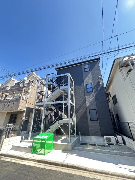 ネロ弘明寺