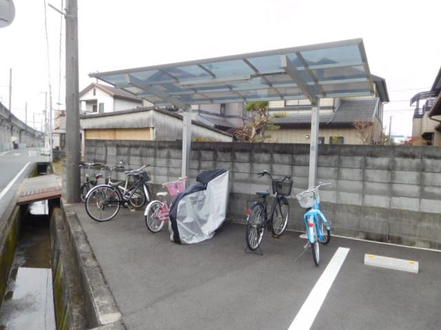 フローラルハイツ